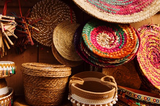 Woven Histories: Exploring the Expressive Art of American Traditional Baskets